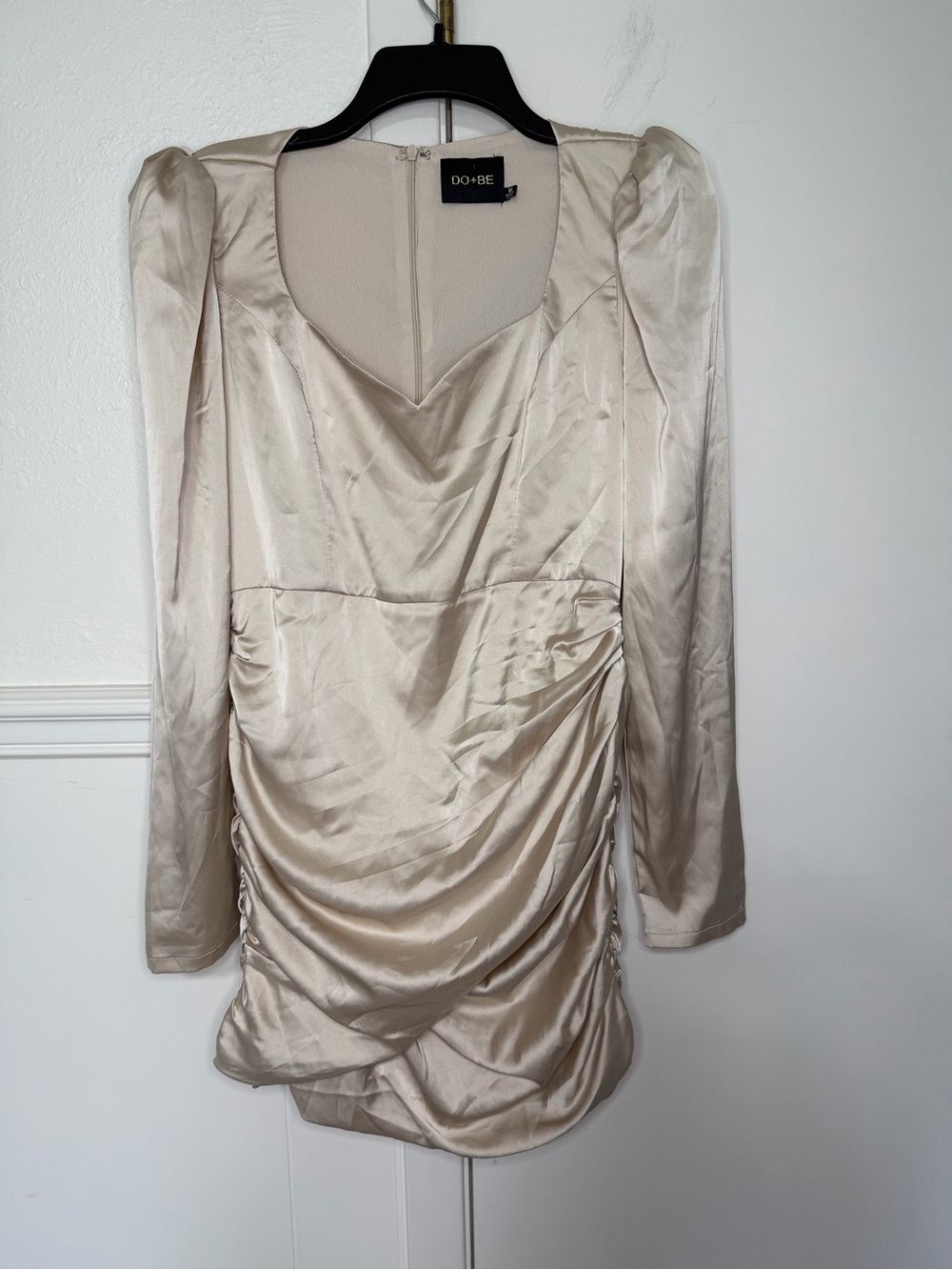 DO+BE Champagne Satin Ruched Long Sleeve Mini Dress M